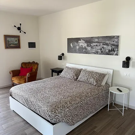 Il Monastero Di Qua Pensión