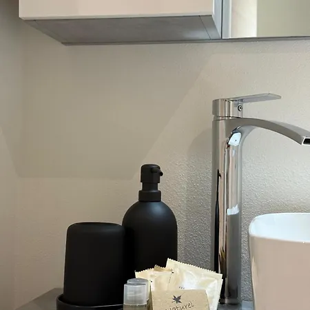 Il Monastero Di Qua * Sarturano