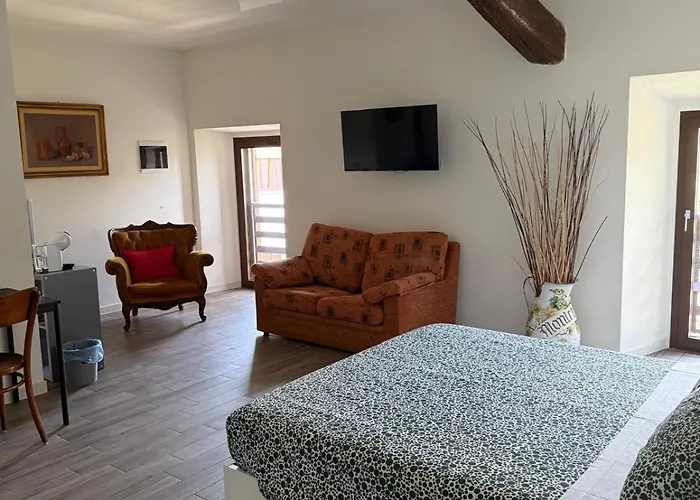 Il Monastero Di Qua 招待所 Sarturano