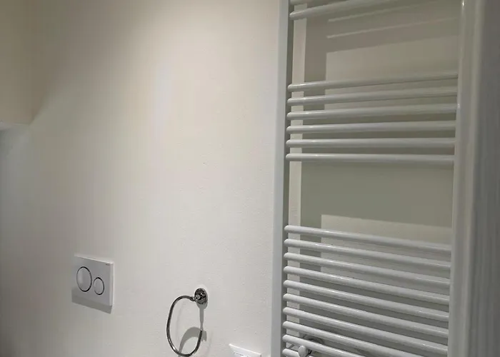 Il Monastero Di Qua Gæstehus Sarturano